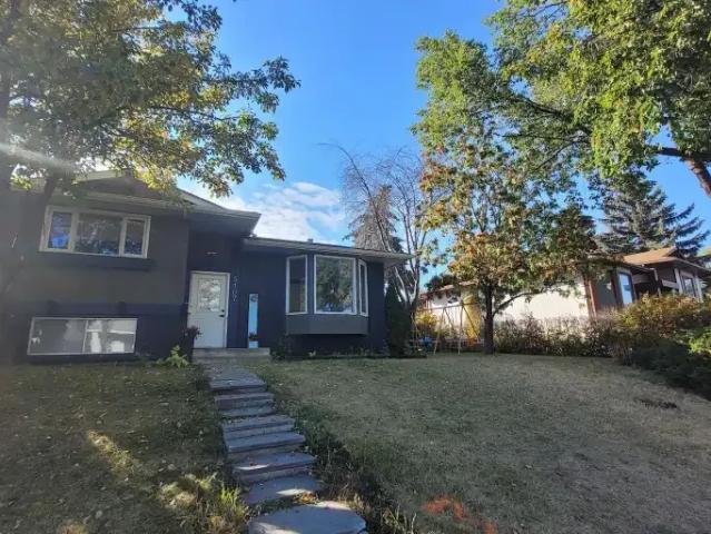 For Rent 4 Bedroom House Calgary AB DS100839570