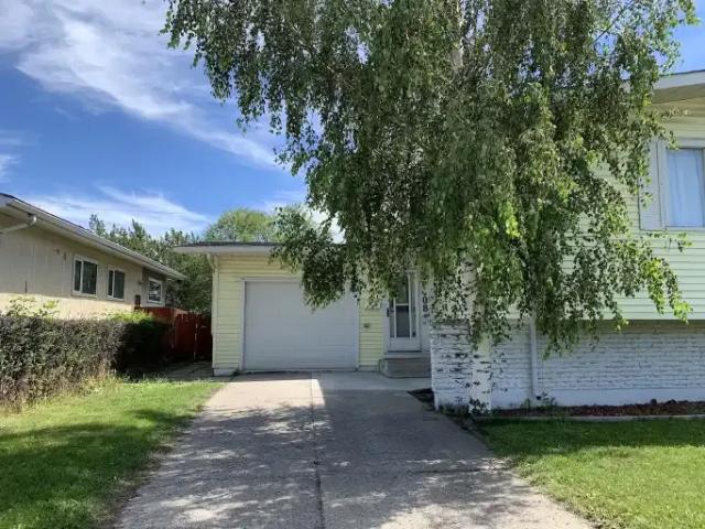 For Rent 4 Bedroom House Calgary AB DS102018219
