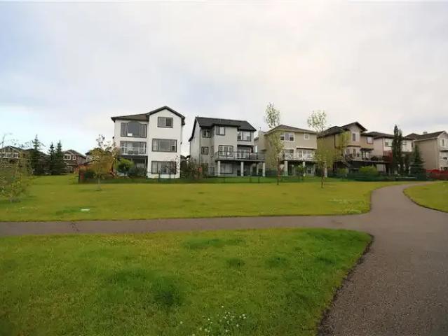 For Rent 4 Bedroom House Calgary AB DS102271716