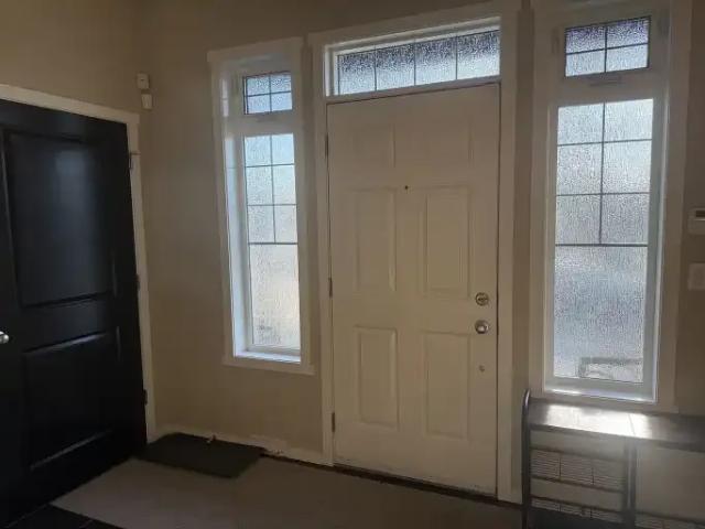 For Rent 4 Bedroom House Calgary AB DS102468272