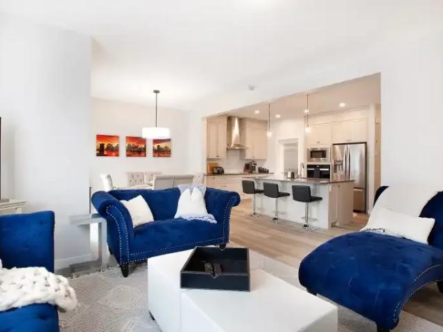 For Rent 4 Bedroom House Calgary AB DS104178755