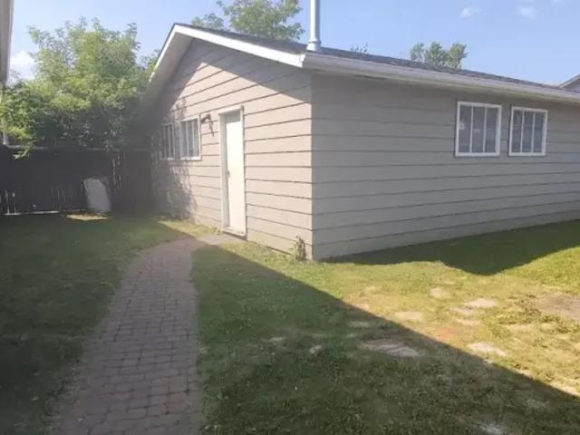 For Rent 4 Bedroom House Calgary AB DS104181055