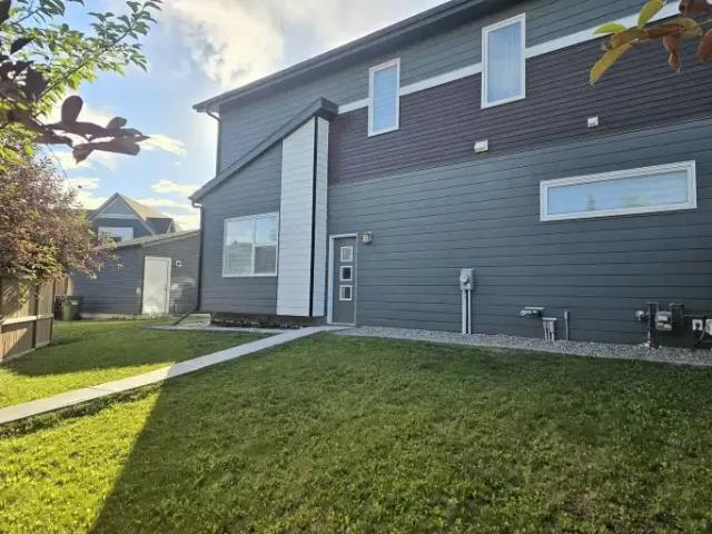 For Rent 4 Bedroom House Calgary AB DS104182357