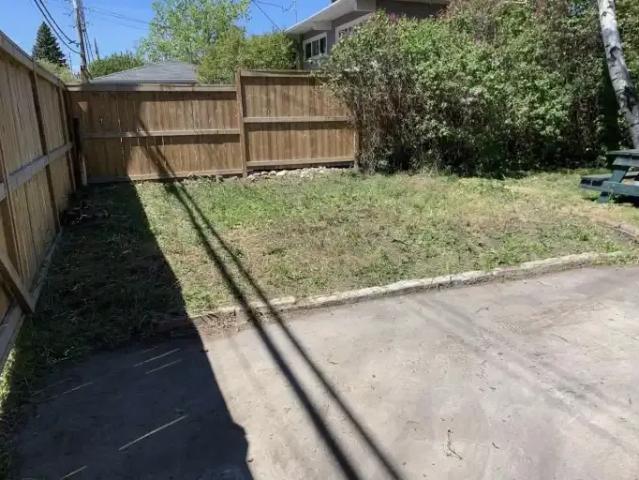 For Rent 4 Bedroom House Calgary AB DS104182560