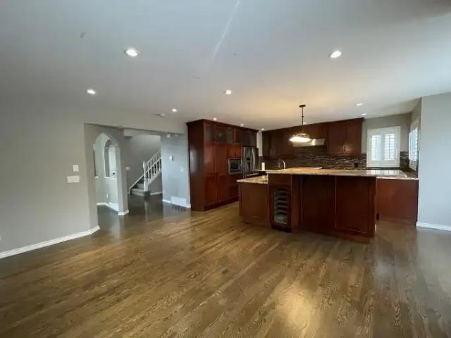 For Rent 4 Bedroom House Calgary AB DS104182822