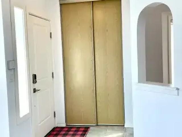For Rent 4 Bedroom House Calgary AB DS104638318