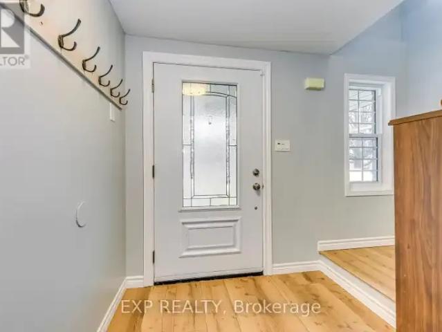 For Rent 4 Bedroom House Cambridge ON DS103322694