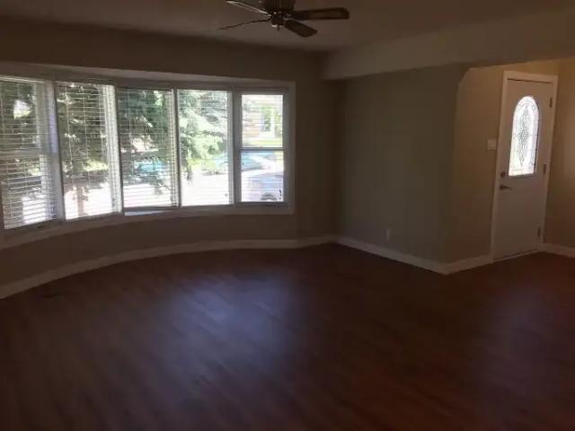 For Rent 4 Bedroom House Airdrie AB DLS102847344
