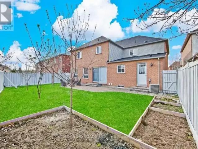 For Rent 4 Bedroom House Ajax ON DS103243643