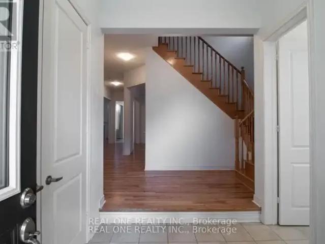 For Rent 4 Bedroom House Bradford West Gwillimbury ON DS103119058