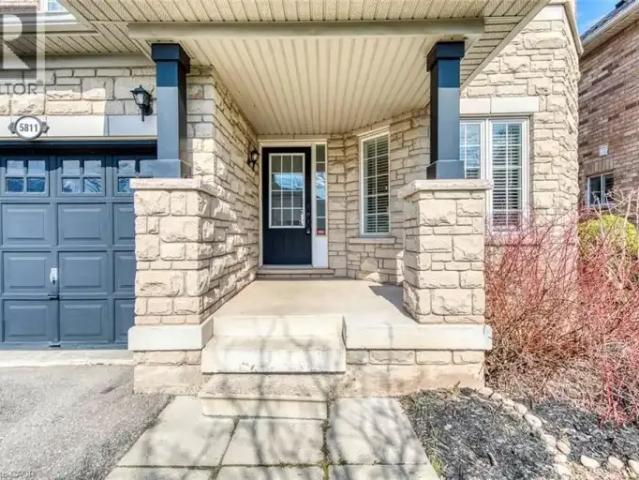 For Rent 4 Bedroom House Burlington ON DS104036367