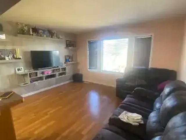 For Rent 4 Bedroom House Grande Prairie AB DS104972609