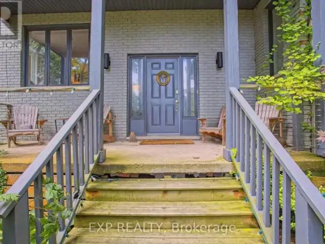 For Rent 4 Bedroom House Grimsby ON DS104142773