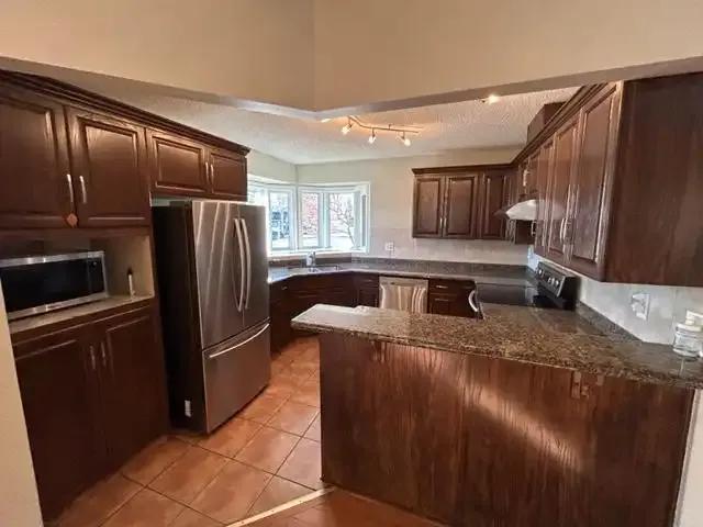 For Rent 4 Bedroom House Edmonton AB DLS102770645