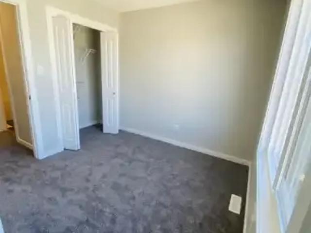 For Rent 4 Bedroom House Edmonton AB DS97736668