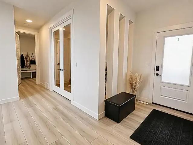 For Rent 4 Bedroom House Edmonton AB DS103487294