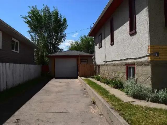For Rent 4 Bedroom House Edmonton AB DS103060449