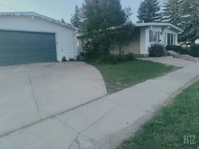 For Rent 4 Bedroom House Edmonton AB DS103301324