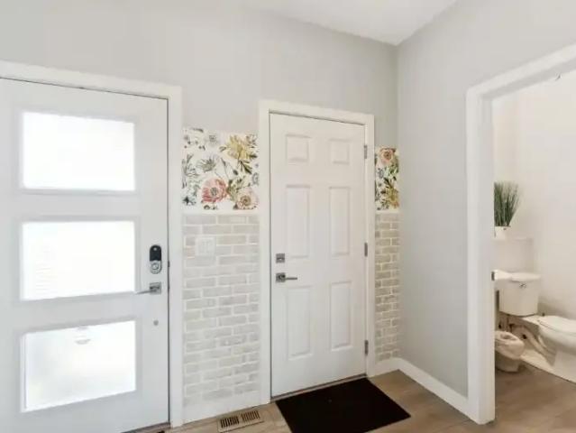 For Rent 4 Bedroom House Edmonton AB DS104598080