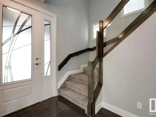 For Rent 4 Bedroom House Edmonton AB DS104841757