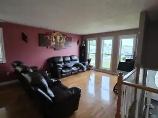 For Rent 4 Bedroom House Edmonton AB DS104957600