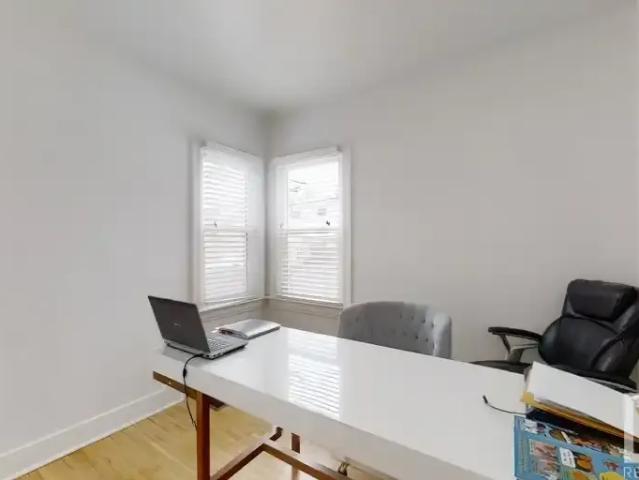 For Rent 4 Bedroom House Edmonton AB DS105009061