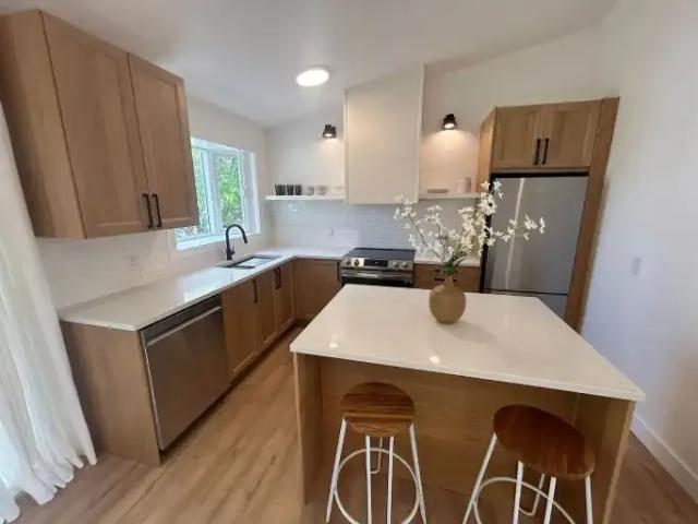 For Rent 4 Bedroom House Edmonton AB DS105198781