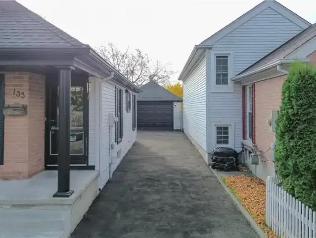 For Rent 4 Bedroom House Kitchener ON DS101687777