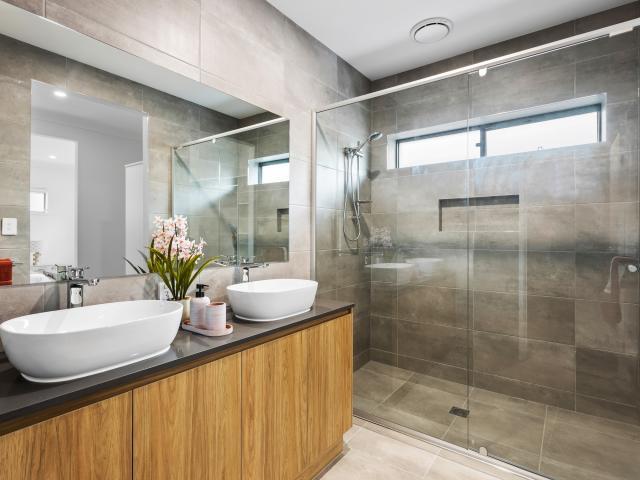 For Rent 4 Bedroom House HEMMANT QLD DS84467926