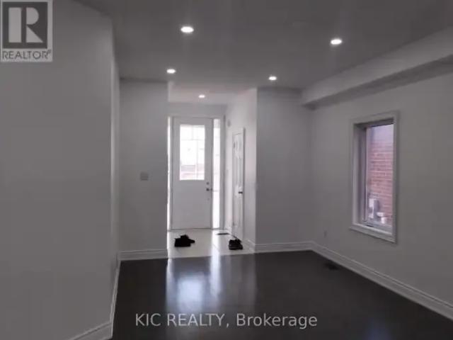 For Rent 4 Bedroom House Innisfil ON DLS103011943