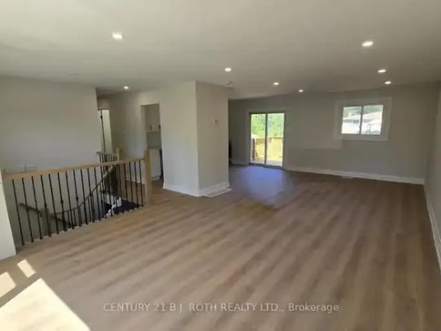 For Rent 4 Bedroom House Innisfil ON DS96253938