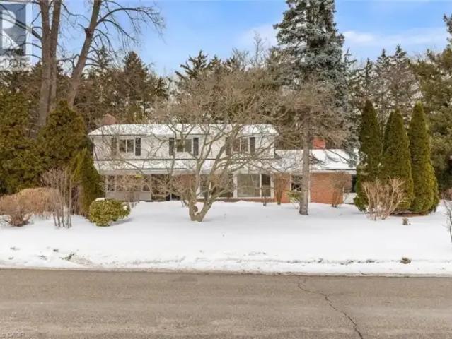 For Rent 4 Bedroom House Oakville ON DS101556272