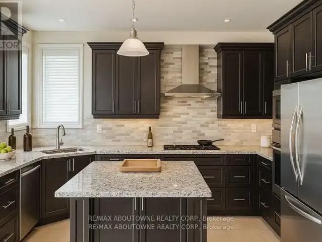 For Rent 4 Bedroom House Oakville ON DS103594500