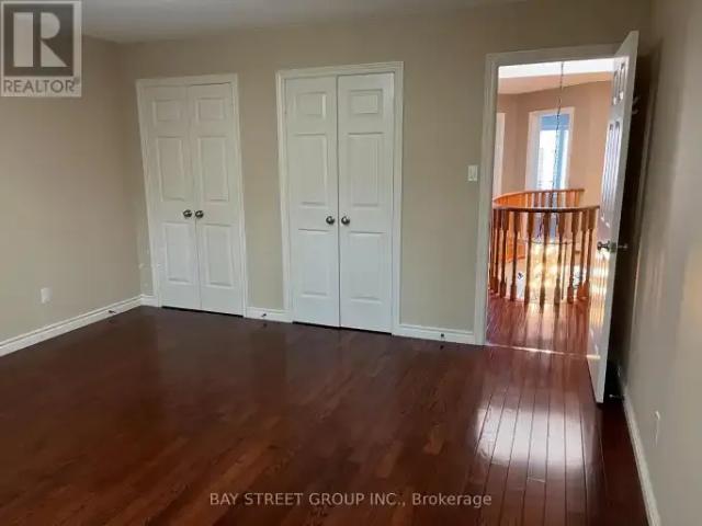 For Rent 4 Bedroom House Oakville ON DS103011977