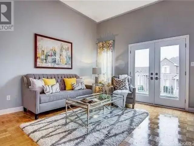For Rent 4 Bedroom House Oakville ON DS103119123