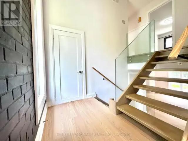 For Rent 4 Bedroom House Oakville ON DS103151844