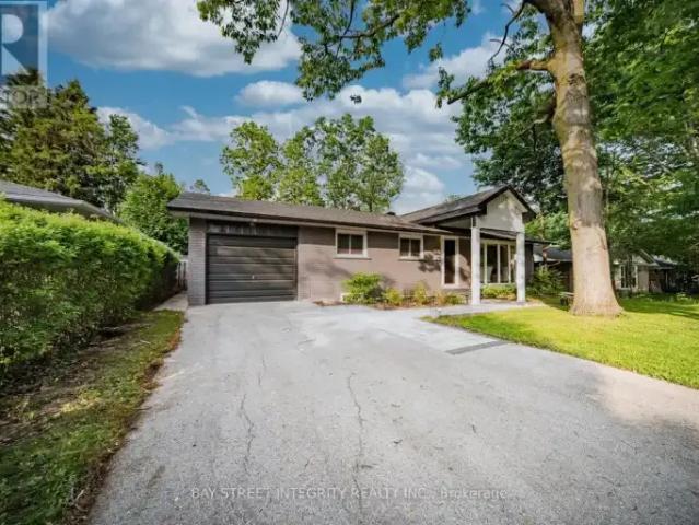For Rent 4 Bedroom House Oakville ON DS103215934