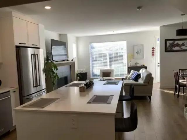 For Rent 4 Bedroom House Langley BC DLS101301724