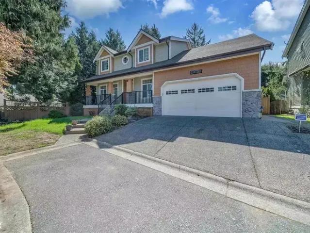 For Rent 4 Bedroom House Langley BC DS103243367