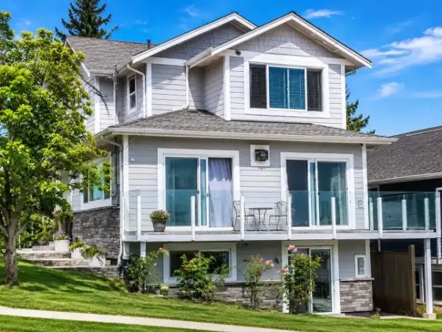 For Rent 4 Bedroom House New Westminster BC DS103574521