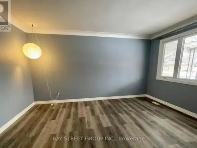 For Rent 4 Bedroom House Niagara Falls ON DLS101090265