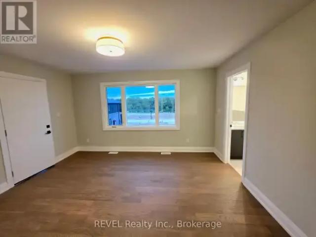 For Rent 4 Bedroom House Niagara Falls ON DLS102587557