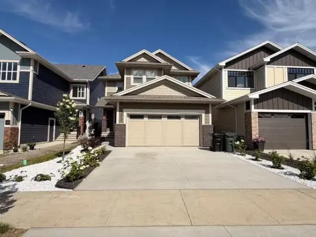For Rent 4 Bedroom House Sherwood Park AB DS103879142