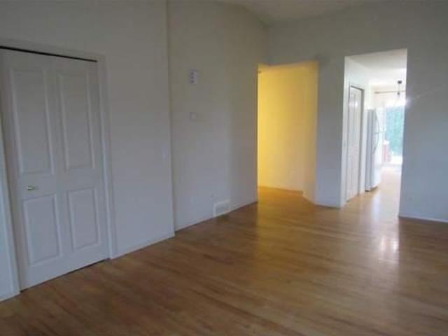 For Rent 4 Bedroom House St. Albert AB DS104887312