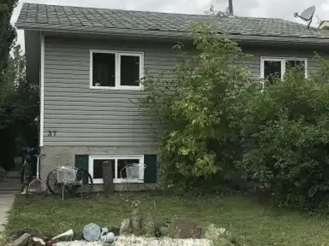 For Rent 4 Bedroom House Strathmore AB DS102394157