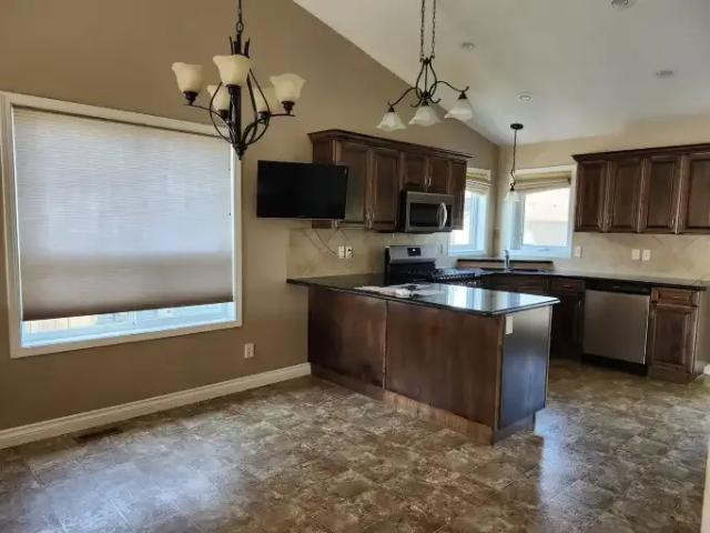For Rent 4 Bedroom House Red Deer AB DS103379713