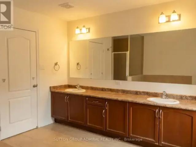 For Rent 4 Bedroom House Richmond Hill ON DLS102518910
