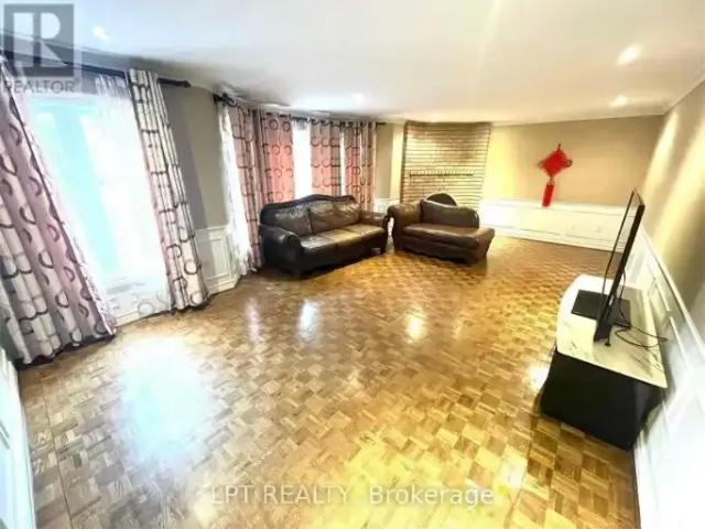 For Rent 4 Bedroom House Richmond Hill ON DLS102587567