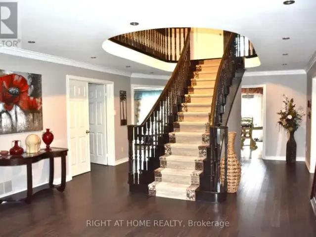 For Rent 4 Bedroom House Richmond Hill ON DLS105309424