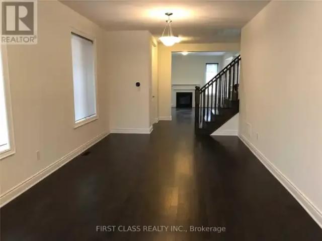 For Rent 4 Bedroom House Richmond Hill ON DS101725517